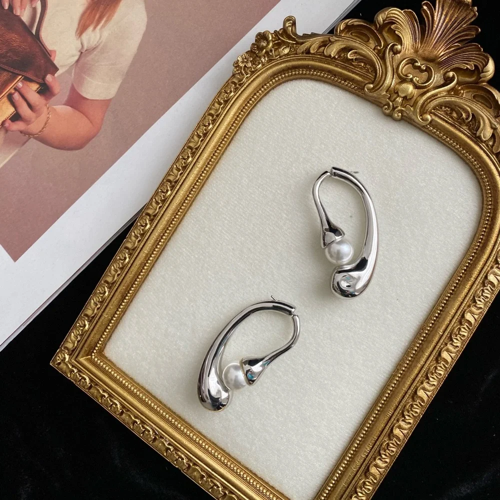 Silver and Pearl Earrings - 2 stylish wearing options -pls read the description - Picture 3 of 6